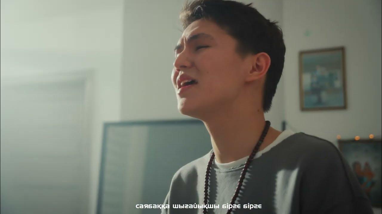 Жалаңаш әйелдер бейнелерін көрсету