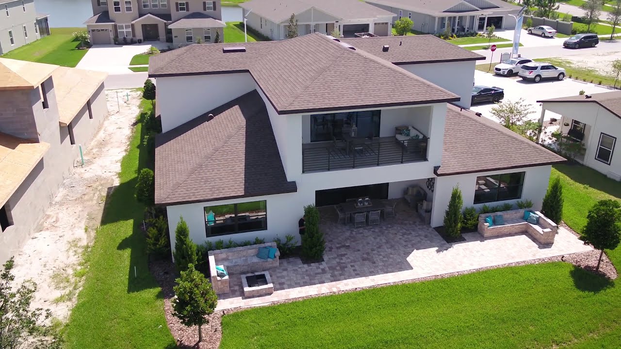 Epperson Lagoon Wesley Chapel Florida - Biscayne Homes Tour