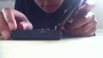 How to fix a broken hinge on a ds lite