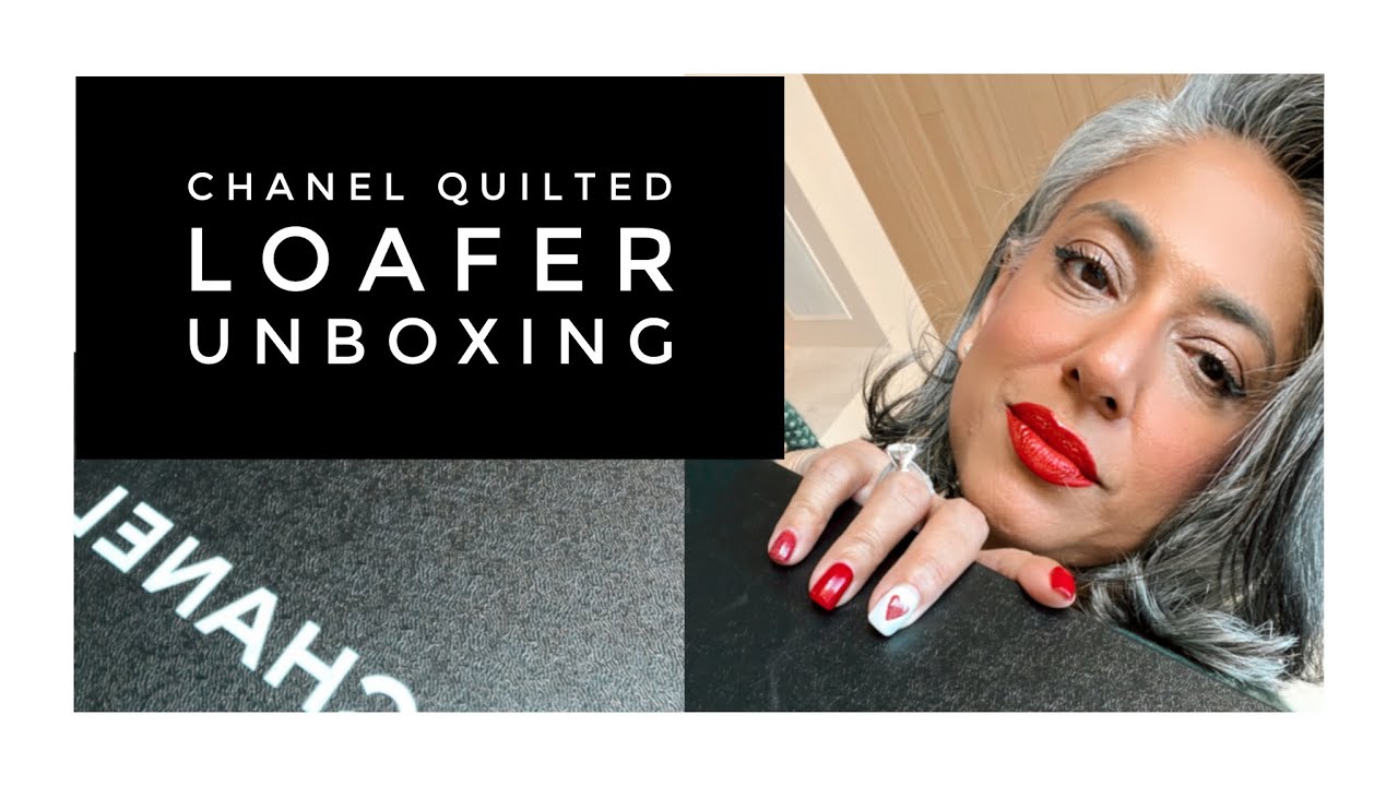 【定番人気♡】CHANEL ローファー アイボリー Stepping into the New Year with Style: Chanel Quilted Tab