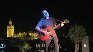 Miniatura de vídeo de "DEPEDRO - La Casa de Sal (Live the Roof Sevilla)"