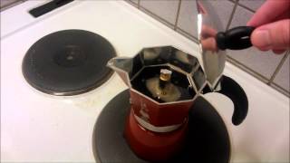 Using Bialetti Dama Glamour Moka Pot 