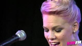 Video thumbnail of "102.7 KIIS-FM: Pink "Who Knew" Live Acoustic"