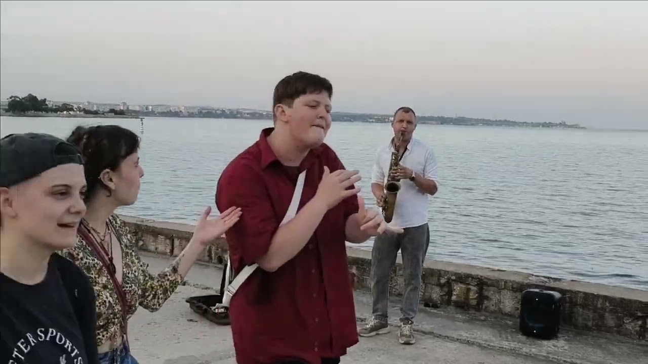 Керчь  Прогулка по набережной, монетка, ул  Ленина 12 07 25