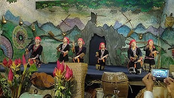 Múa chuông- dân tộc Dao đen SaPa