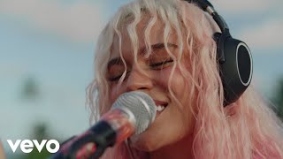 Download lagu KAROL G - Si Antes Te Hubiera Conocido | Coke Studio
