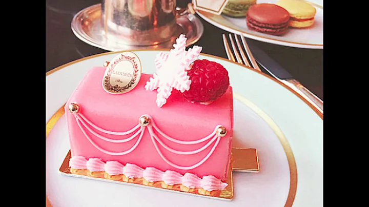 My Cake's 2 By heather forde