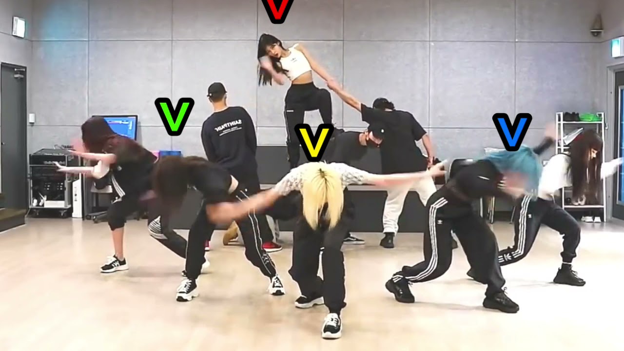 FIRST EVERGLOW [mirrored] 4 Members