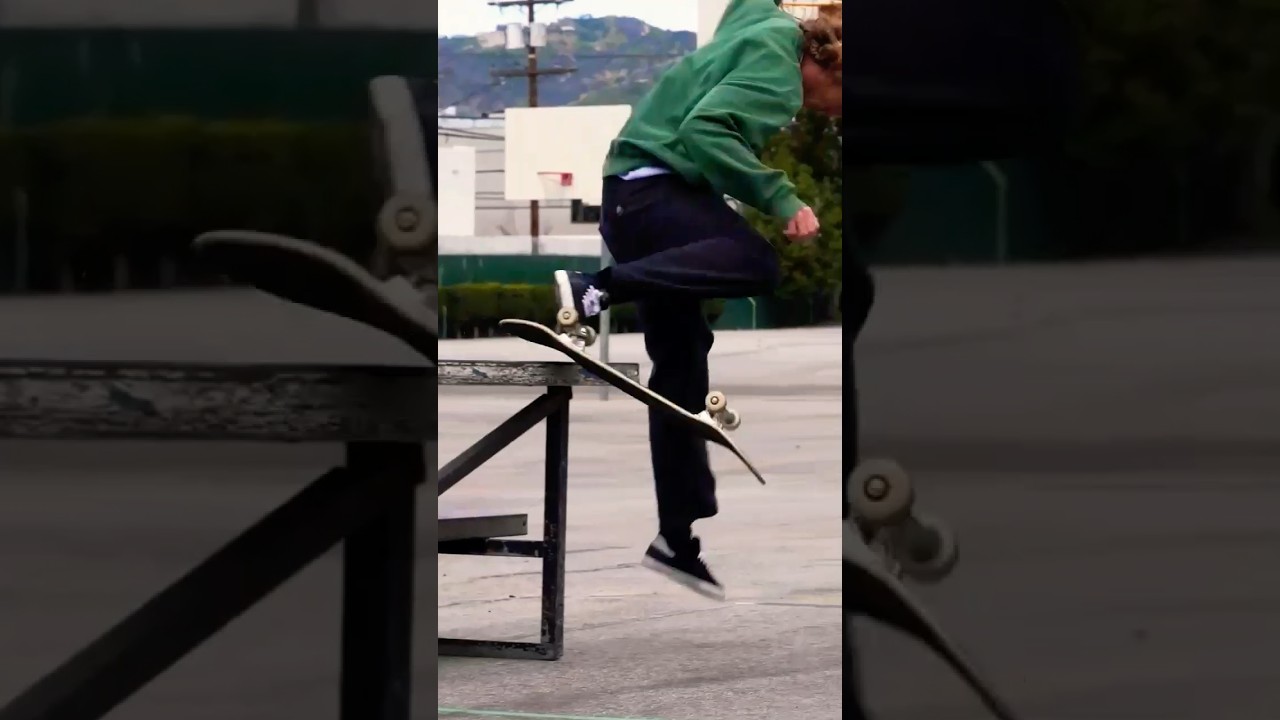 Here's a short Process of this Kickflip Bs Smith from Jake's part in "Honeymoon" 