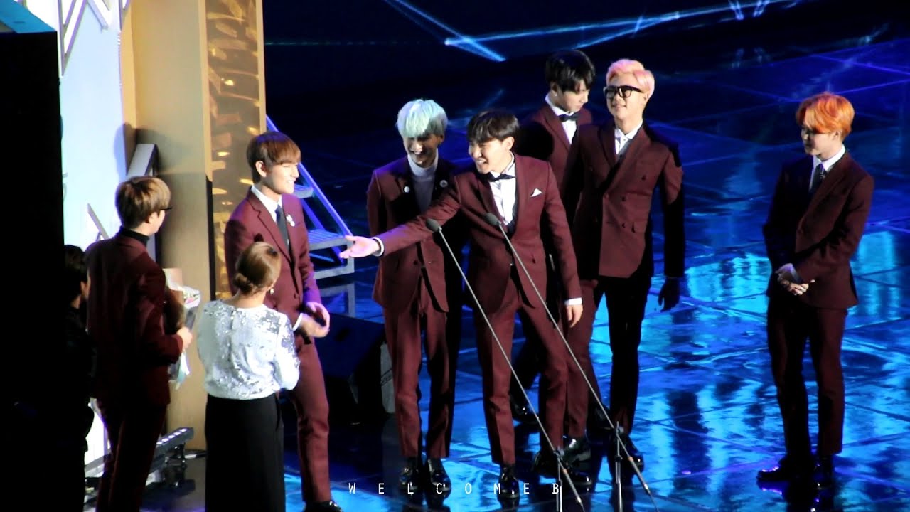 160217 가온차트 방탄소년단 월드한류스타상 수상소감 + 뷔 활력댄스