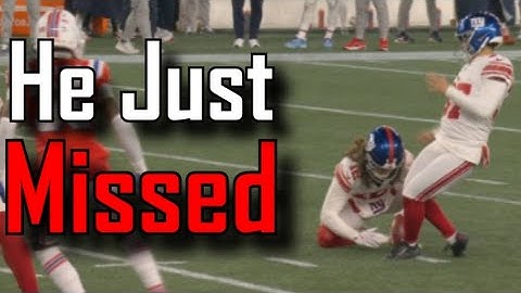 Kicker pulls a Charlie Brown and completely misses the ball | New York Giants V New England Patriots