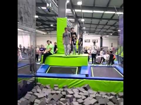 Jump In Trampoline Park Slough Youtube