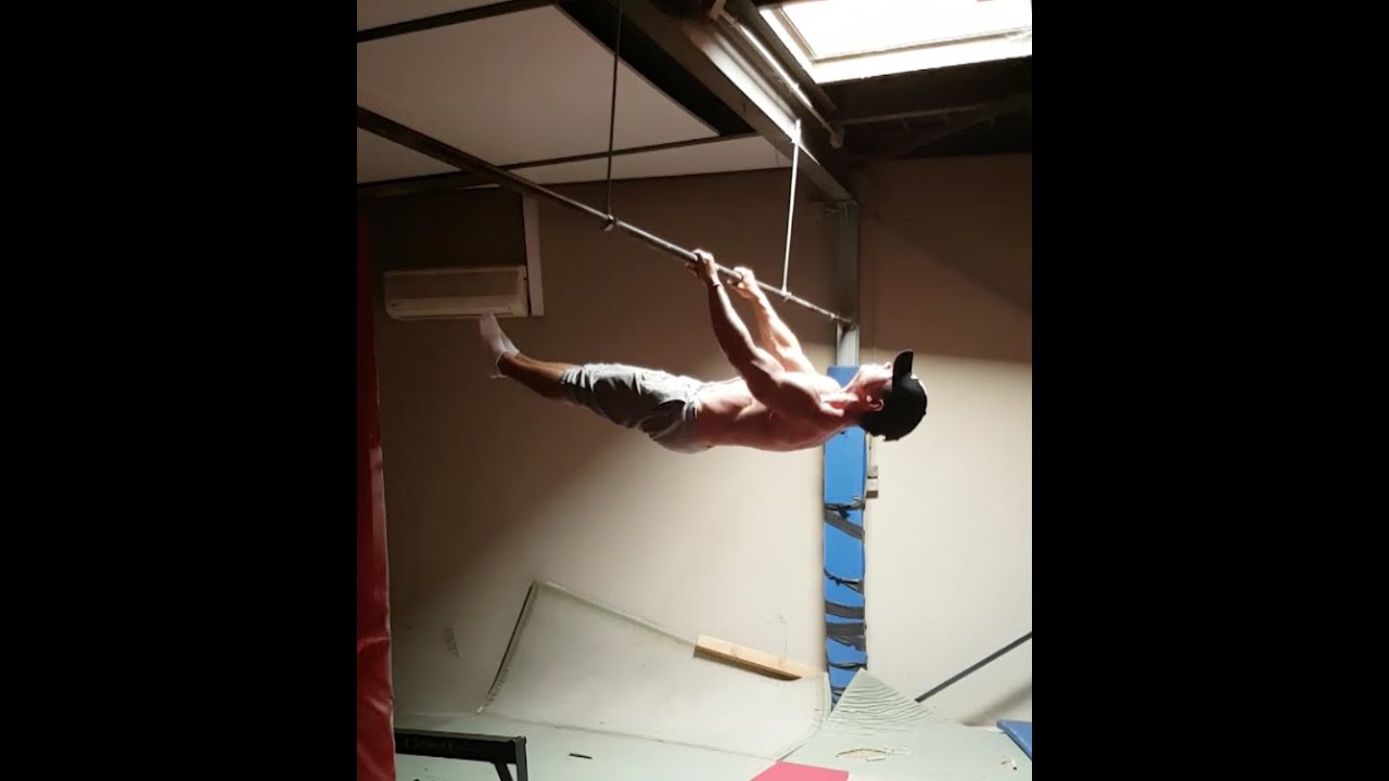  MUSCLEUPS & FRONT LEVER TRAINING BW YouTube
