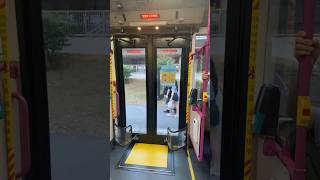 [SMRT Rear Doors Closing Chime!] SBS5022E on 22 Rear Doors Opening and Closing