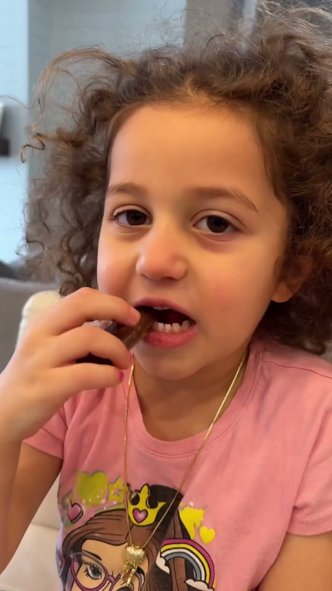 Which one is chocolate ? lipstick ? ?❤️