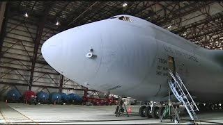 Tour Of The C 5 Aircraft Youtube