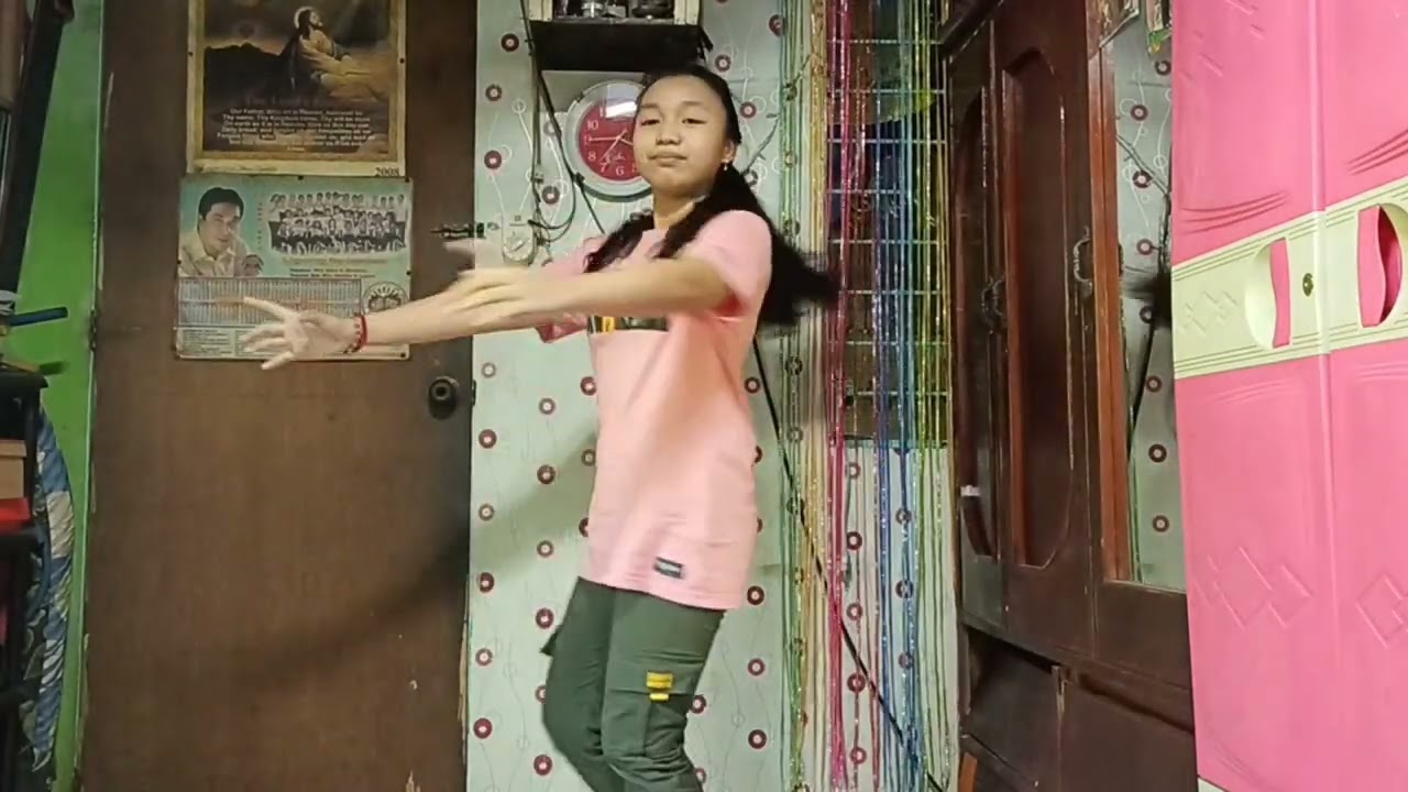 LOCOMOTOR AND NON-LOCOMOTOR FESTIVAL DANCE MOVEMENTS