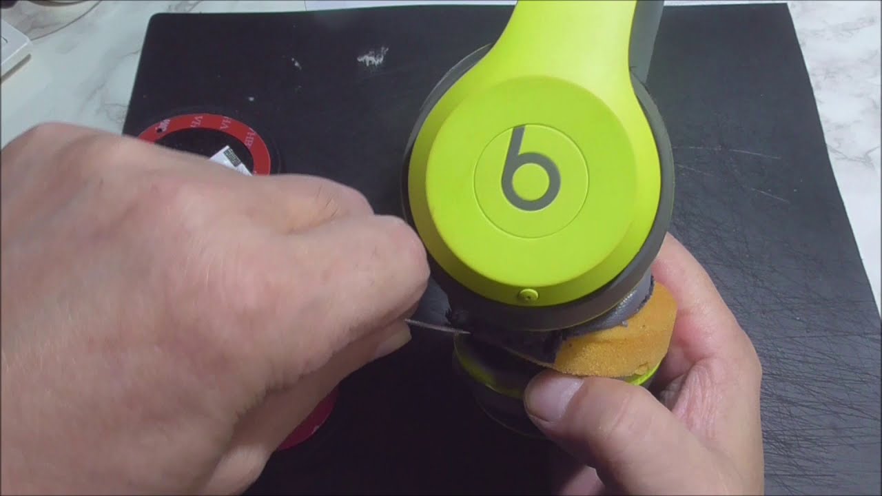 Beats Wireless Solo2 3 イヤーパッド交換方法 5分でできる Youtube Beats Wireless Solo2 3 イヤーパッド交換方法 5分でできる Youtube