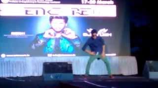Break dance in  ENCORE 2K15 IET Lucknow