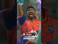 A huge breakthrough for the bowling side.The game just took a turn.