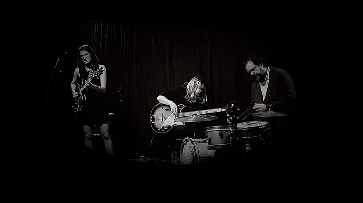 Molly Miller Trio- "A Taste Of Honey" ft. Jennifer...