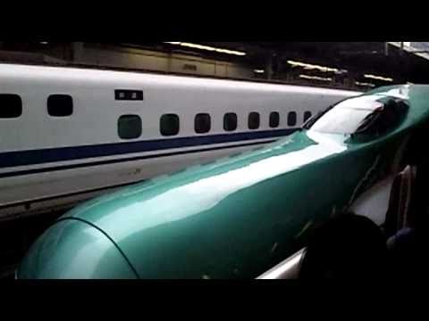 JR東日本E5系「はやぶさ」号 東京駅到着