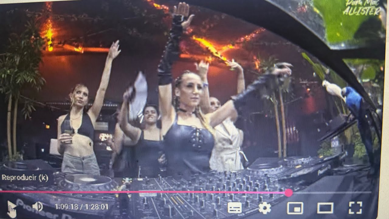 WARM UP RIO ELECRONIC MUSIC