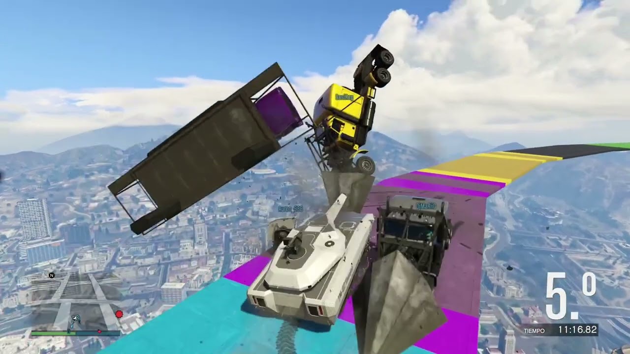 RISAS, ENFADOS, LLOROS Y VICTORIA | CARRERAS GTA V