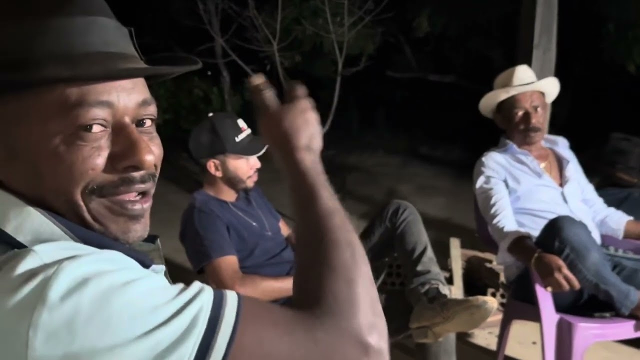 GEOVÁ FERNANDES TROLA TIRINGA NA FAZENDA CR AGRO EM REDENÇÃO DO GURGUEIA NO PIAUÍ | COMÉDIA SELVAGEM