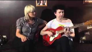 The Raveonettes, &quot;Breaking Into Cars&quot;