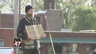 Bill targets aggressive panhandling