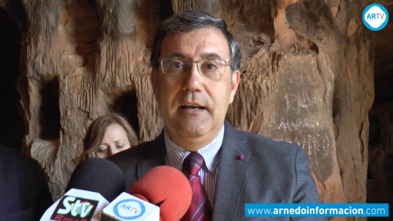 La Cueva de los Cien Pilares