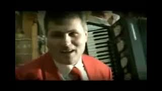 VASILE ZIDARU-LA CAPSUNI,IN SPANIA;PARODIE