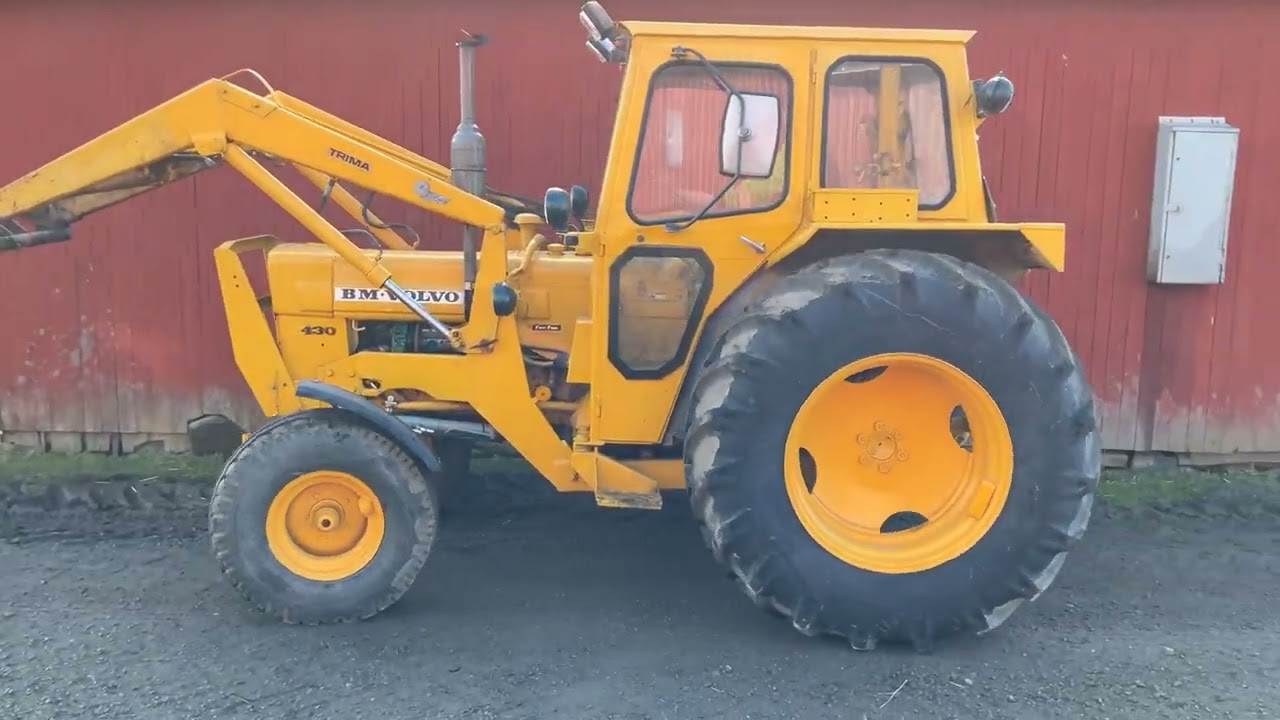 Traktor med lastare  BM VOLVO T 430 I