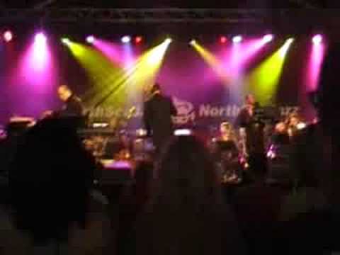 Matthew Herbert Big Band (LIVE @ NSJ 08) - Foreign...
