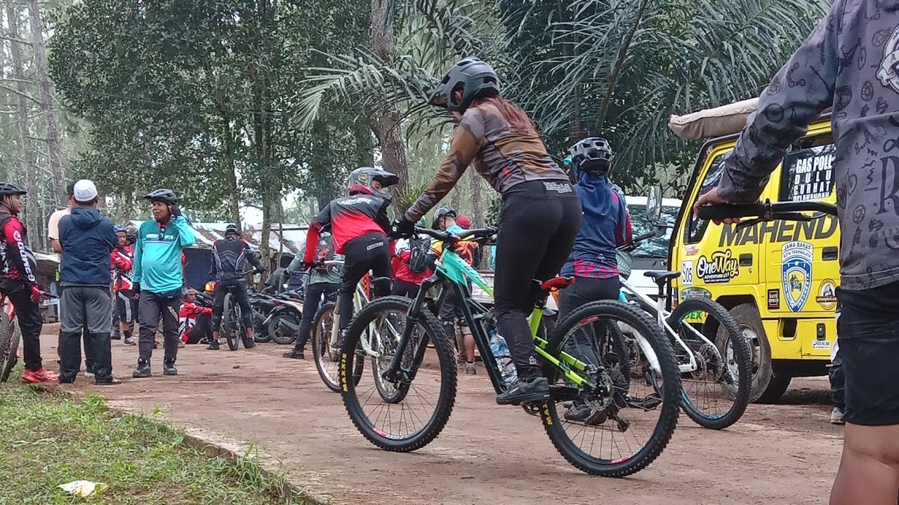 SERU -SERUAN ADVENTURE MTB SITU SALAWE
