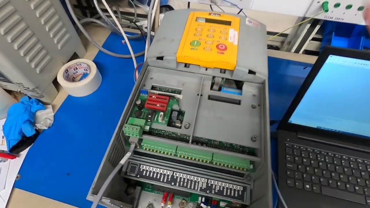 How to communicate with DC Parker 590P Drive