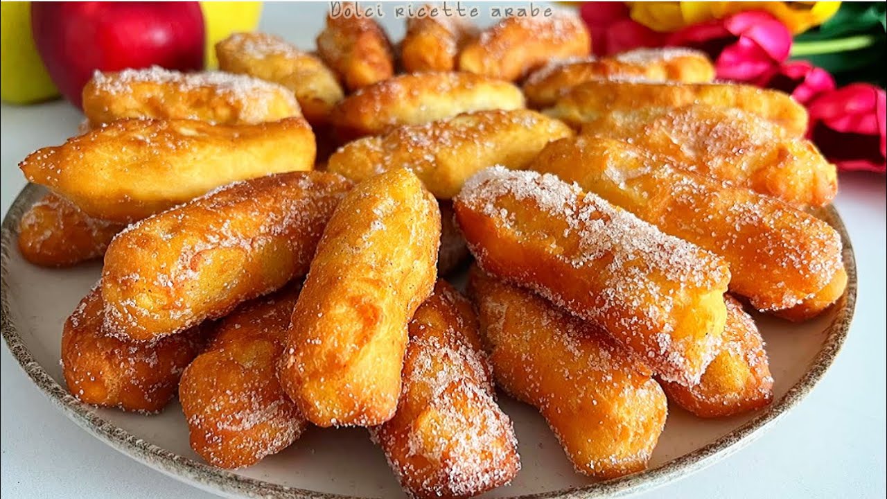 Если у вас есть 1 яблоко 🍎 1 яйцо и мука, сделайте этот десерт за 5 минут! Без духовки, быстрый и