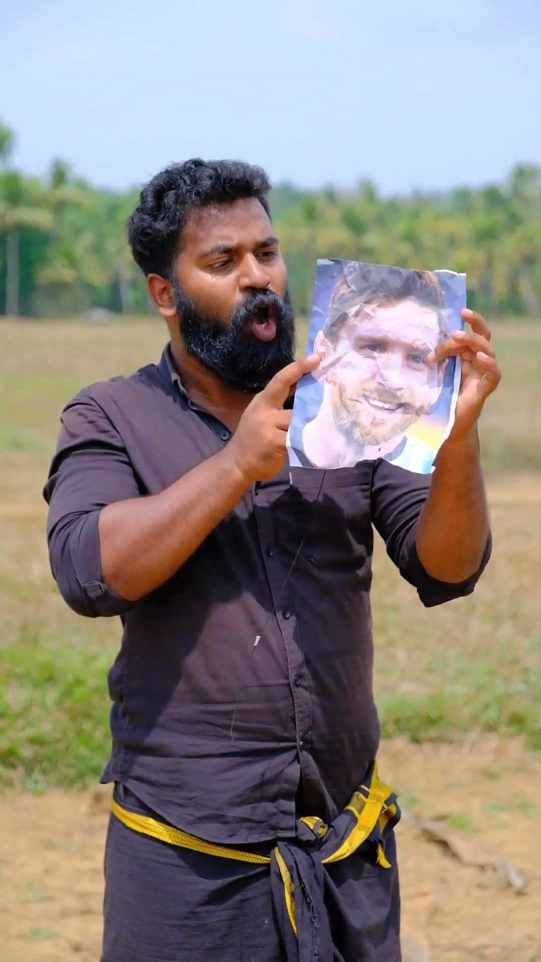 Kunjuttan Rocks :12 | World's Biggest Thread Art Small Gift From An Indian Boy ?? ❤️ ?? #shorts