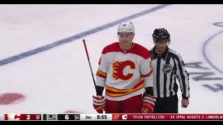 Nikita Zadorov gets game misconduct for crosschecking Quinton Byfield (20 mar 2023)