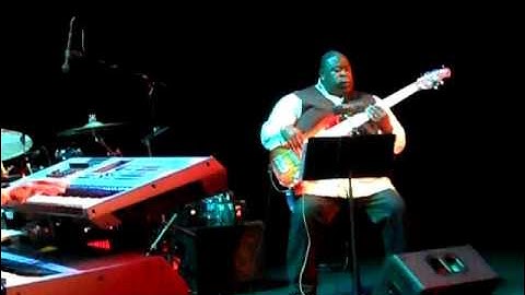 Joe McBride/Walking In Rhythm