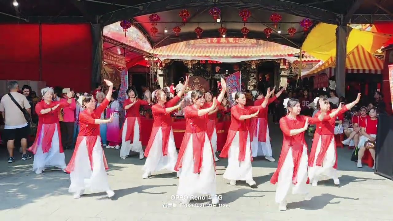 愛上廣場舞.黑白舞團隊.參與丙午🐎年龍鳳宮.文化祭演出“好運來”🧧115.2.21涂德隆📹