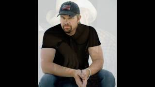 Video thumbnail of "toby  keith i`m proud to be a american"