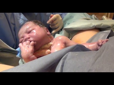 出産ドキュメンタリー 長女誕生 とても静かな出産 Youtube