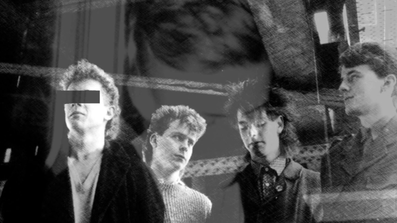 Slow Burn Red - Tudor Hall - Hoddesdon - May 1986