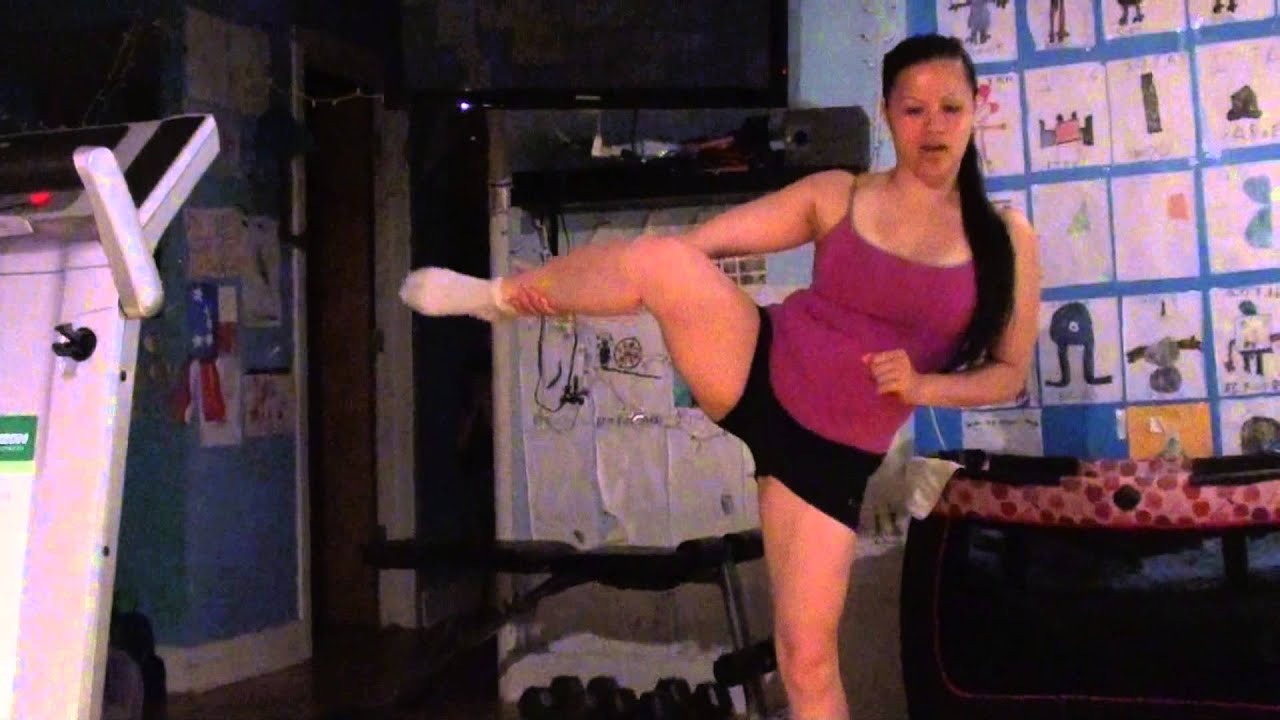 JENNY Holding the Side Kick Training YouTube