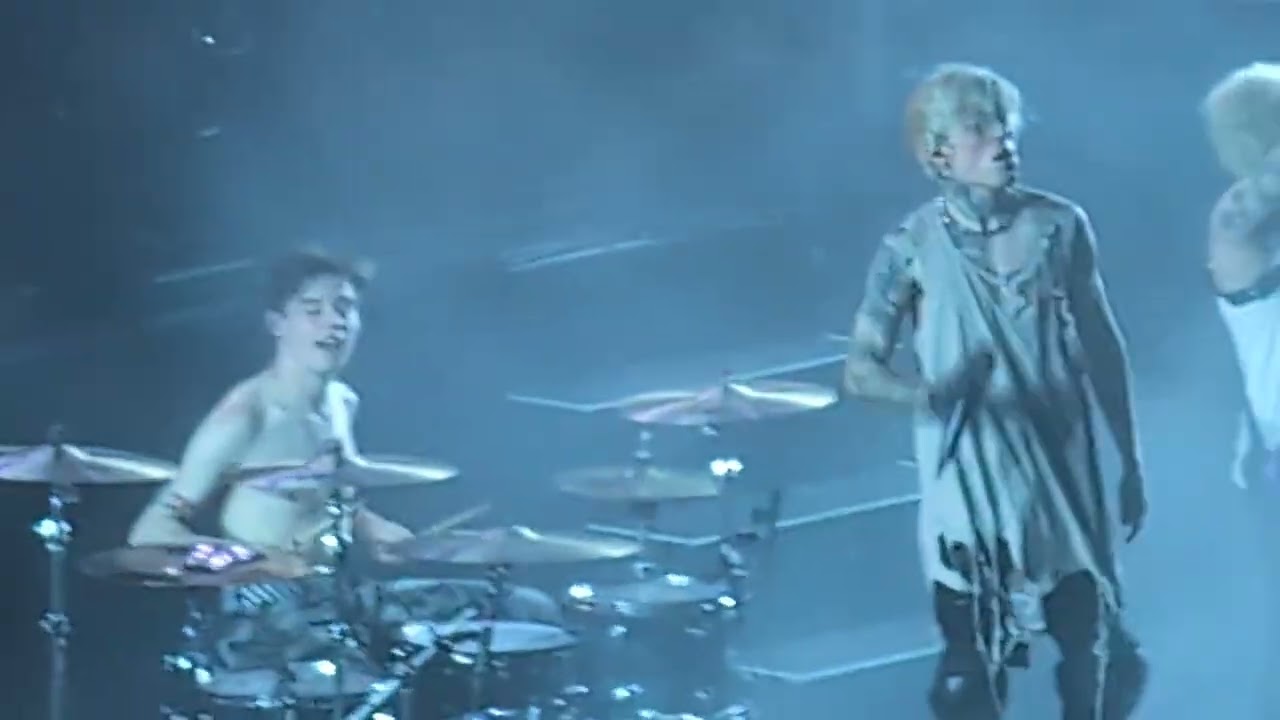 TX2 LIVE A WORK OF ART TOUR WEMBLEY OVO ARENA 12/12/25 