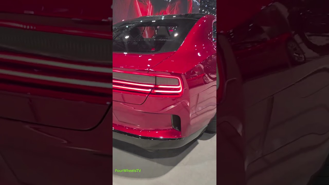 Dodge Charger Daytona SRT Concept at Chicago Auto Show