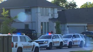 Officials give update after suspect shot in Richmond home invasion