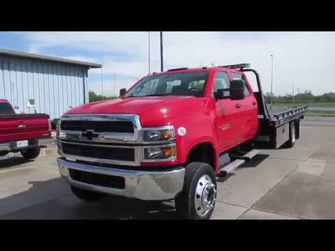 2019-chevrolet-5500-crew-cab-4x4-with-century-19ft-steel-bed